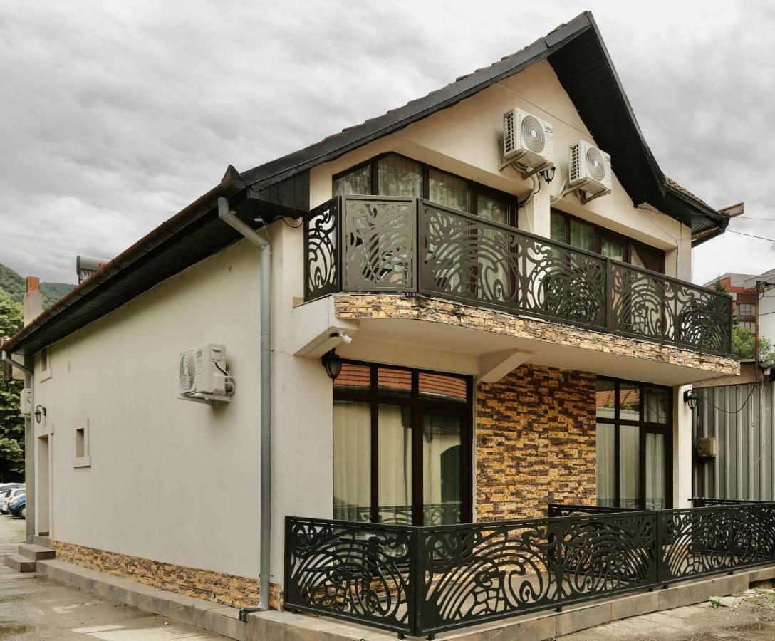 Casa Golopenta Hotel Baile Herculane Exterior photo